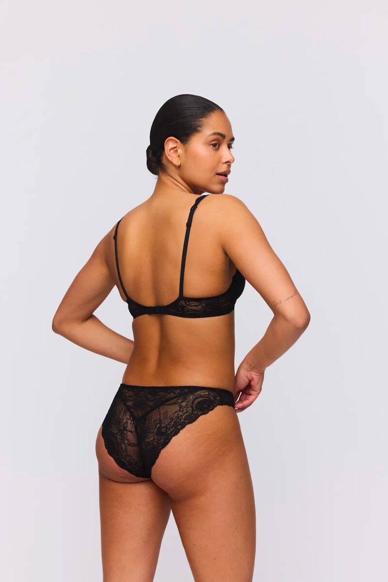 intimo-ortopedia-abbiati-Slip-in-pizzo-nero-Cyrile-Marie-Jo-0502920-3