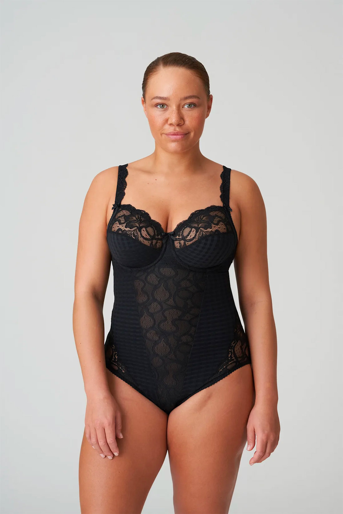 intimo-ortopedia-abbiati-Body-nero-contenitivo-Madison-PrimaDonna-0462120-1 intimo-ortopedia-abbiati-Body-nero-contenitivo-Madison-PrimaDonna-0462120-1