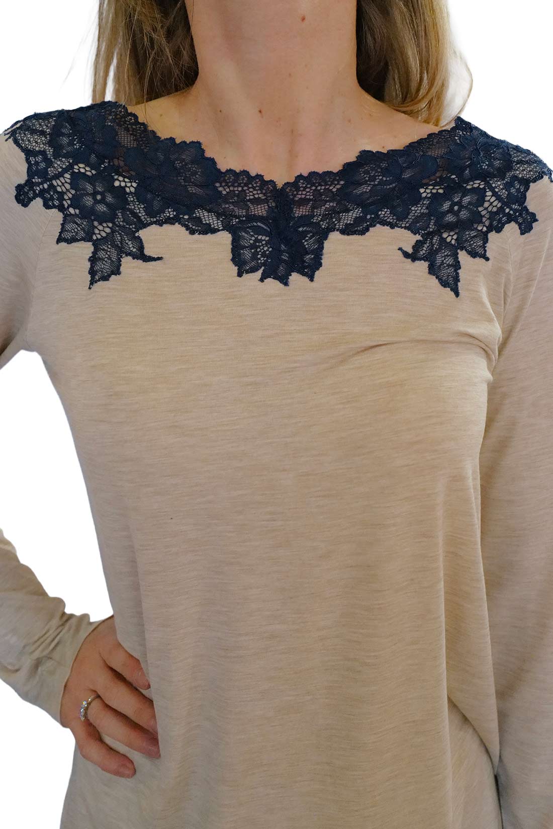 intimo-ortopedia-abbiati-Pigiama-Donna-Beige-con-Pizzo-Blu-Paladini-5