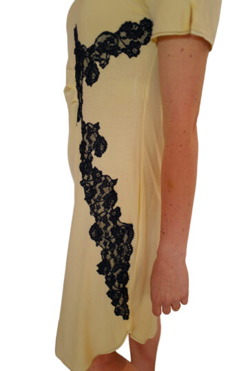 intimo-ortopedia-abbiati-Camicia-da-notte-Corta-Girocollo-Gialla-Pizzo-Paladini-2