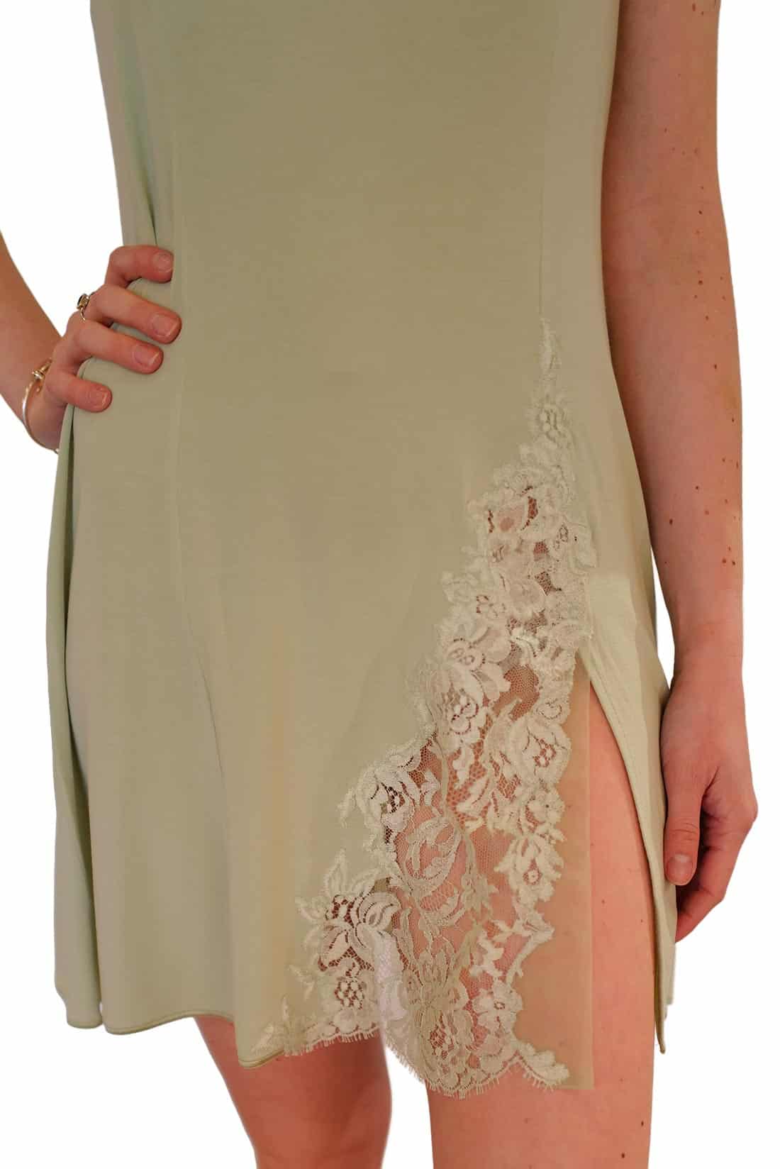 intimo-ortopedia-abbiati-Camicia-da-notte-Corta-Modal-Verde-Pizzo-Paladini-2 intimo-ortopedia-abbiati-Camicia-da-notte-Corta-Modal-Verde-Pizzo-Paladini-2