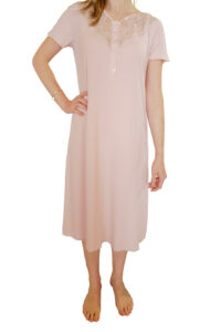 intimo-ortopedia-abbiati-Camicia-da-notte-Corta-Serafino-Rosa-Cipria-Pizzo-Paladini-0 intimo-ortopedia-abbiati-Camicia-da-notte-Corta-Serafino-Rosa-Cipria-Pizzo-Paladini-0