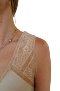 intimo-ortopedia-abbiati-Camicia-da-notte-Modal-Avorio-Pizzo-Rosa-Paladini-2 intimo-ortopedia-abbiati-Camicia-da-notte-Modal-Avorio-Pizzo-Rosa-Paladini-2