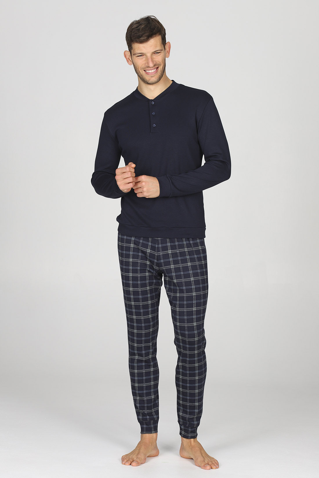 intimo-ortopedia-abbiati-Pigiama-Uomo-Serafino-Blu-Quadri-Varallo-Julipet-JAL908-0 intimo-ortopedia-abbiati-Pigiama-Uomo-Serafino-Blu-Quadri-Varallo-Julipet-JAL908-0